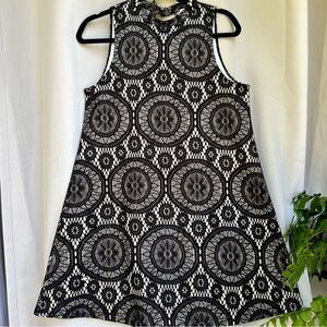 Love, FIRE dress 🖤 black lace over gold metallic material 🖤 small